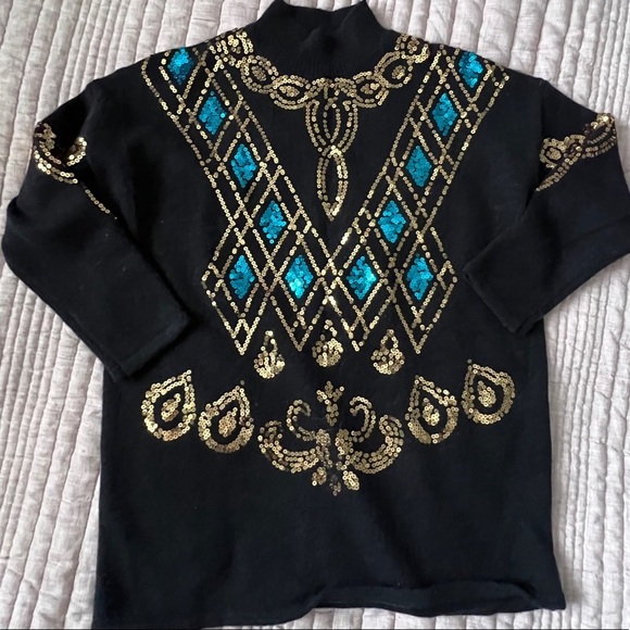 European Fashion Sweater - Picture 1 of 7